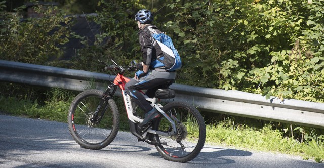 The New Road Hazard: E-Bike Craze Hits City Streets