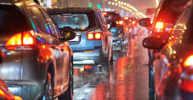 Keep Your Cool With December Driving Tips